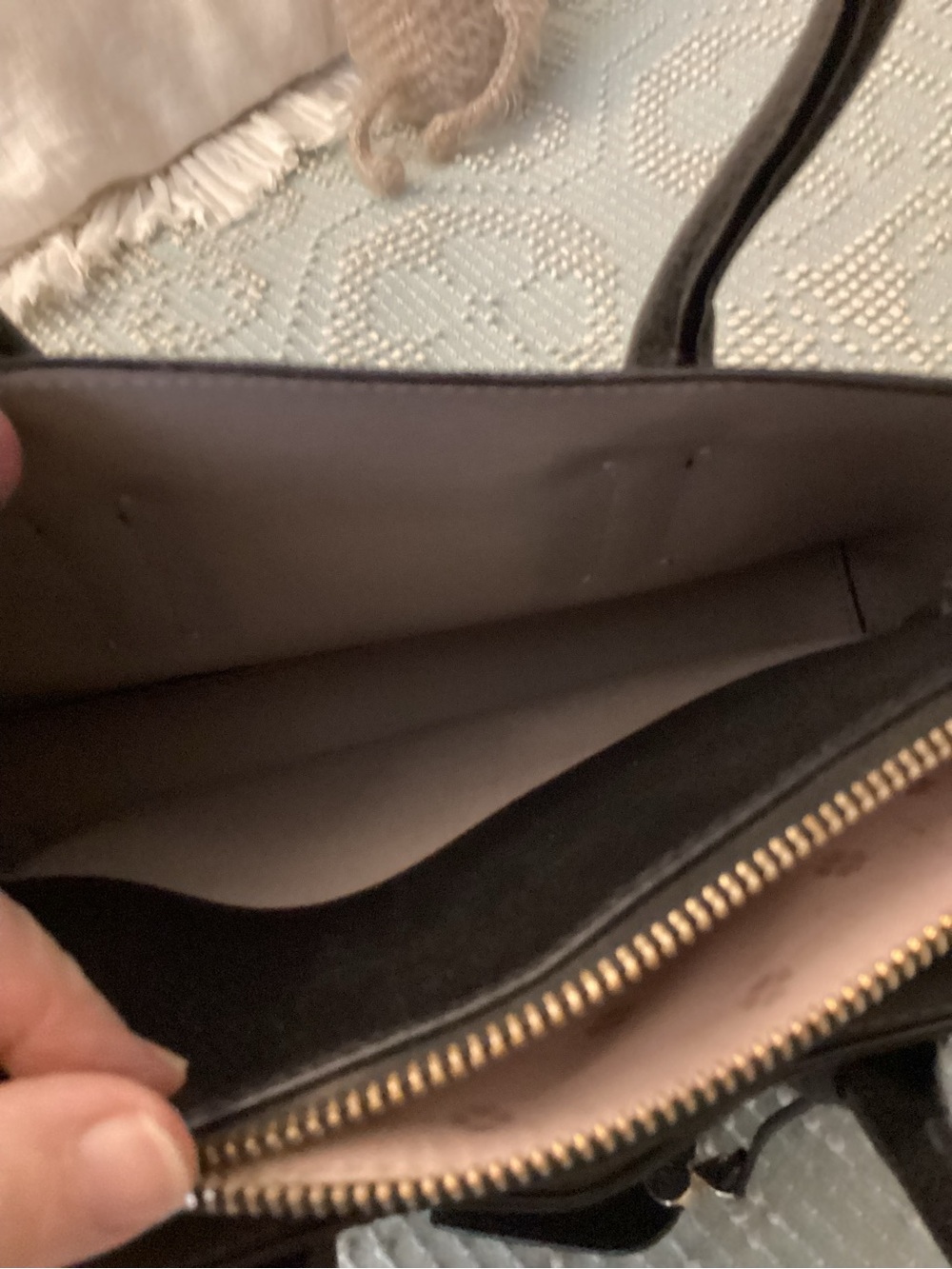 Kate Spade Tote - Picture 6 of 8